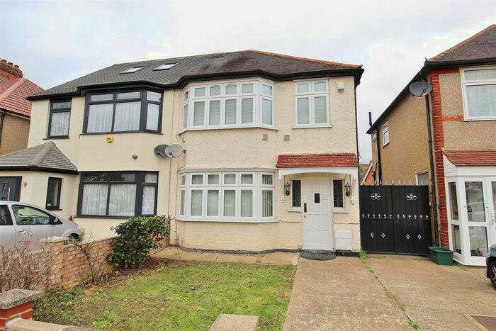 3 Bedroom Semi-Detached House To Rent In Worton Gardens, Isleworth, TW7
