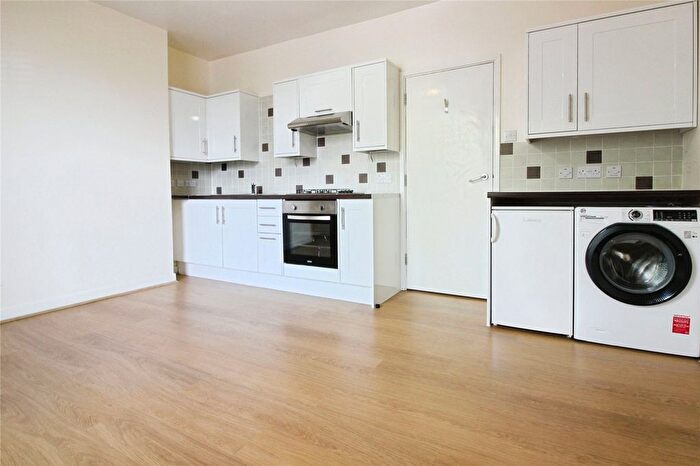 1 Bedroom Flat To Rent In Oxford Road, Reading, RG1