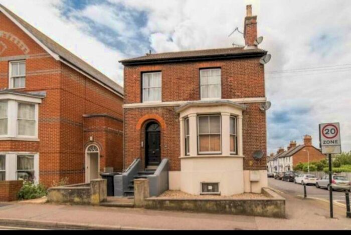 1 Bedroom Apartment To Rent In Nunnery Fields, Canterbury, CT1