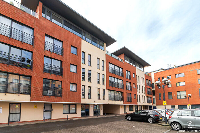 2 Bedroom Apartment To Rent In Rea Place, Birmingham, B12