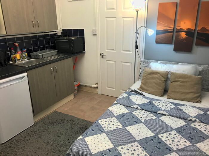 Studio To Rent In Station Road, Erdington, Birmingham, B23