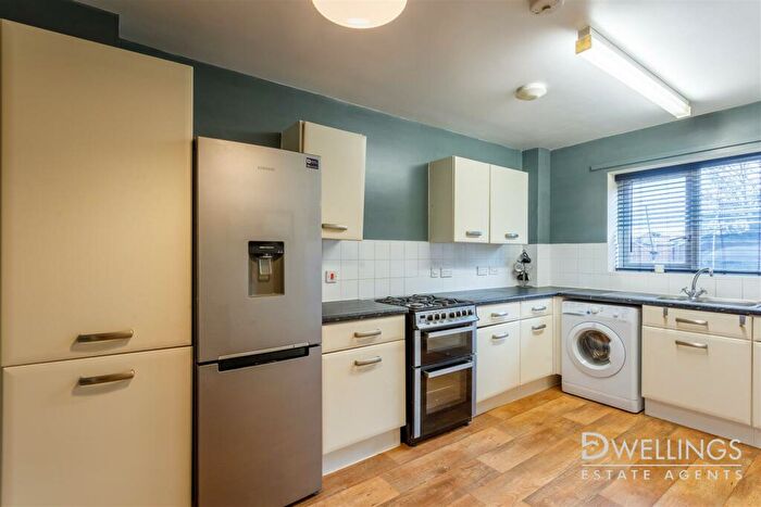 2 Bedroom Semi-Detached House For Sale In Beresford Close, Burton-On-Trent, DE14