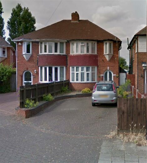 3 Bedroom Semi-Detached House To Rent In Hollyhurst Grove, Birmingham, B26