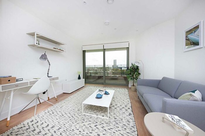 1 Bedroom Flat To Rent In Union Way, London, NW10