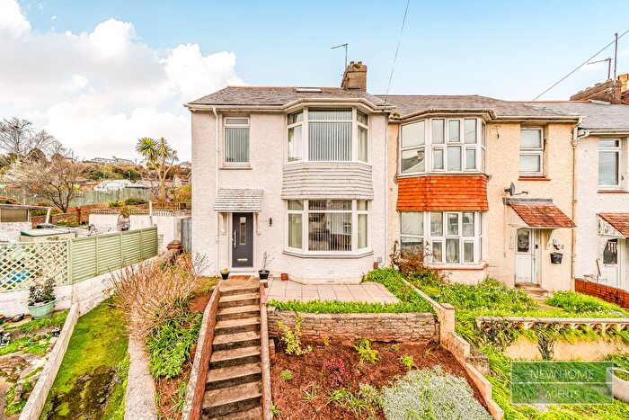 4 Bedroom End Terrace House For Sale In Blatchcombe Road, Paignton, TQ3