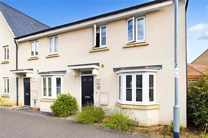 3 Bedroom End Of Terrace House To Rent In Lannesbury Crescent, St. Neots, PE19