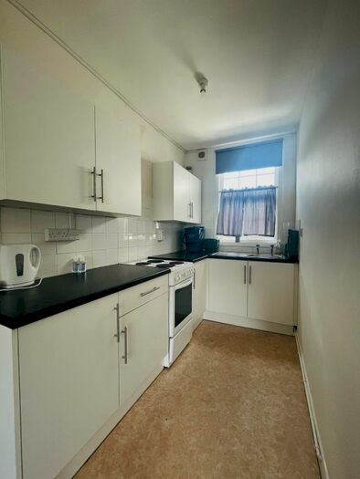 Studio To Rent In Wolborough Street, Newton Abbot, TQ12