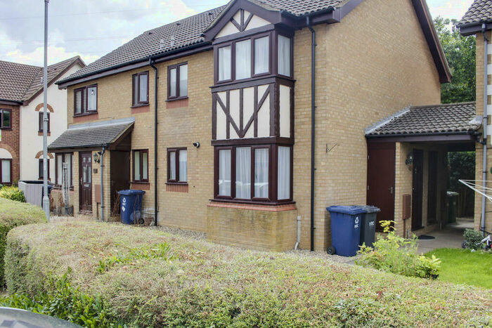 1 Bedroom House To Rent In Lindisfarne Close, Eynesbury, PE19