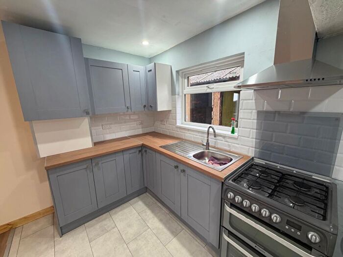 4 Bedroom House To Rent In Heol Dewi Sant, Gorseinon, SA4