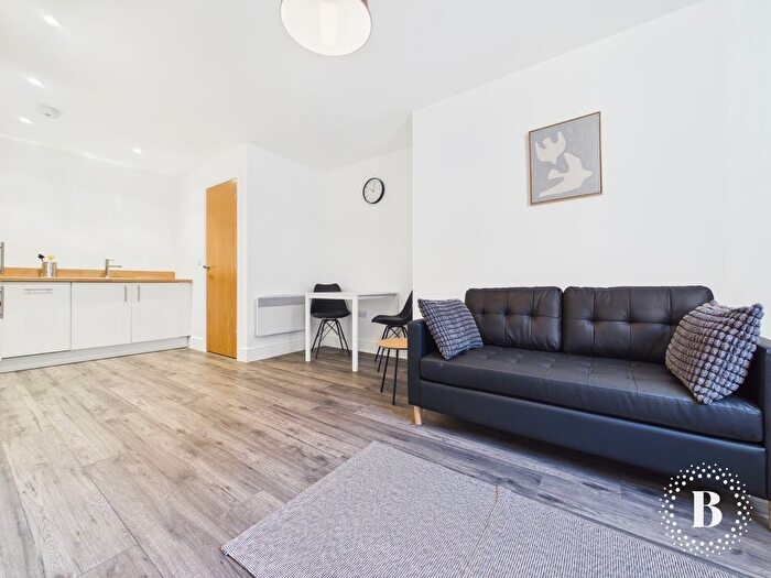 1 Bedroom Flat To Rent In Queen Street, City Centre, Sheffield, S1