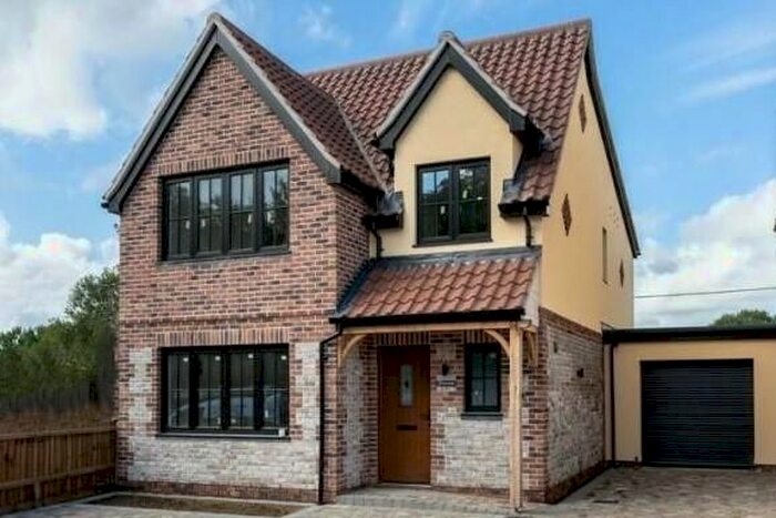 4 Bedroom Detached House For Sale In Church Street, Carbrooke, Thetford, IP25