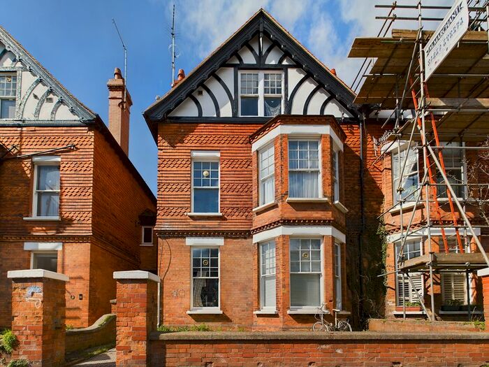 Studio To Rent In Sackville Road, Hove, BN3