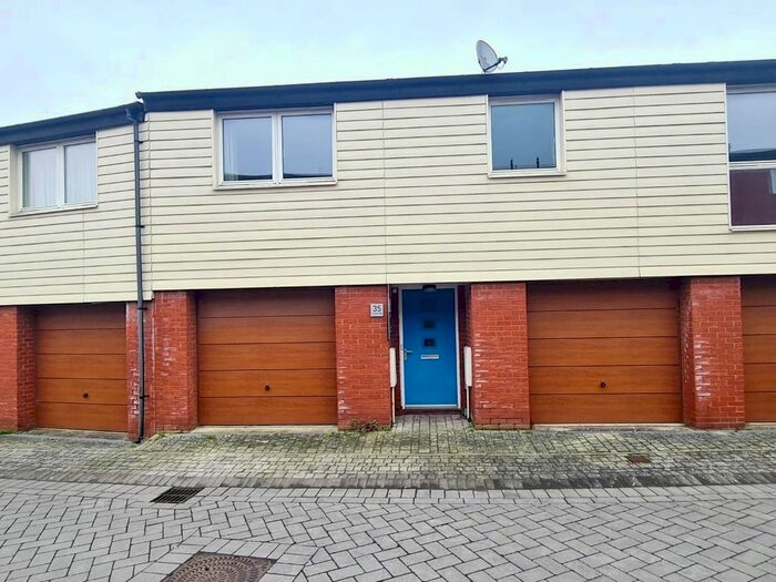 2 Bedroom Flat To Rent In St. Josephs Mews, Penarth CF64