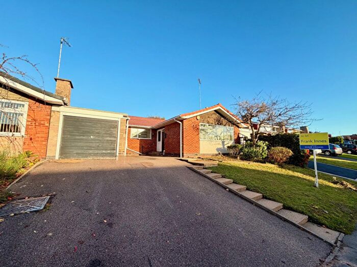 4 Bedroom Bungalow To Rent In Valley Road, Loughborough, LE11