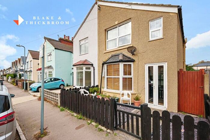 2 Bedroom Semi Detached House For Sale In Anchor Road, Clacton-on-Sea, CO15
