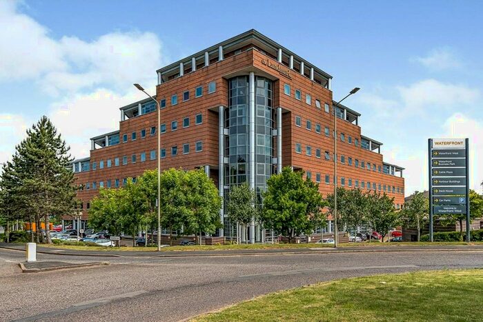 1 Bedroom Flat To Rent In Waterfront West, Brierley Hill, West Midlands, DY5