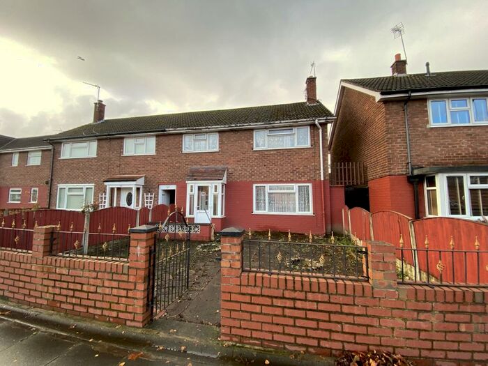 3 Bedroom House To Rent In Price Street, Birkenhead, CH41