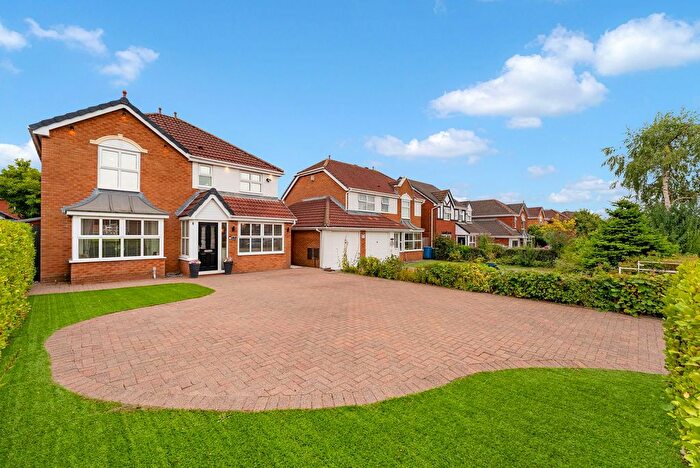 4 Bedroom Detached House For Sale In Marcien Way, Widnes, WA8