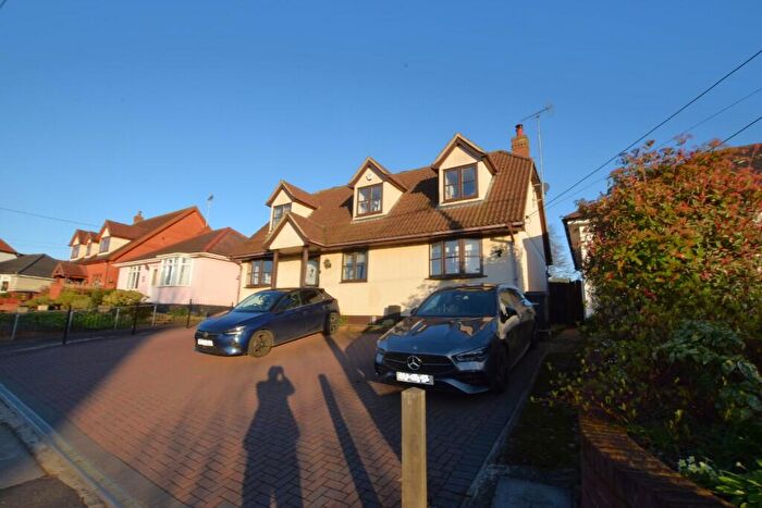 5 Bedroom Detached House For Sale In Broad Road, Braintree, Essex, CM7