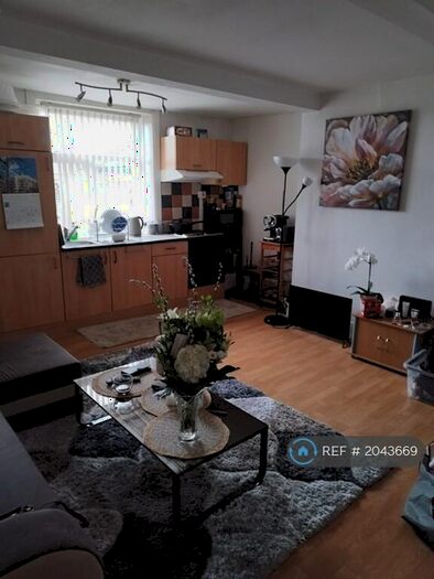 1 Bedroom Semi-Detached House To Rent In Sheepridge Road, Huddersfield, HD2