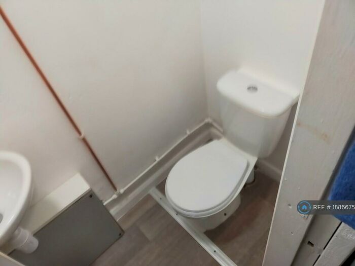1 Bedroom Flat To Rent In Stoke On Trent, Stoke On Trent, ST6