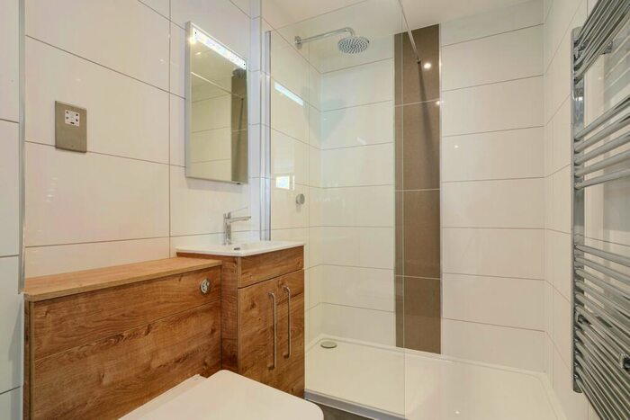 2 Bedroom Apartment To Rent In Hillcrest Road, Hythe, CT21