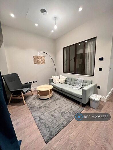 1 Bedroom Flat To Rent In Dock East Apartments, London, E14