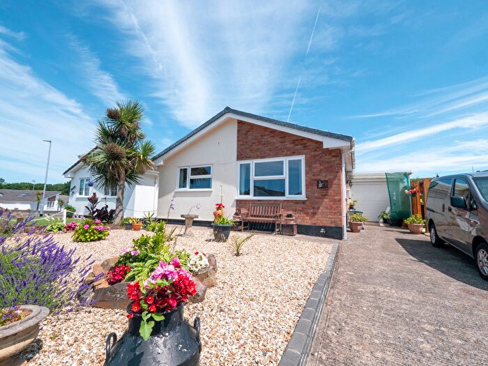 2 Bedroom Detached Bungalow For Sale In Fosters Way, Bude, EX23