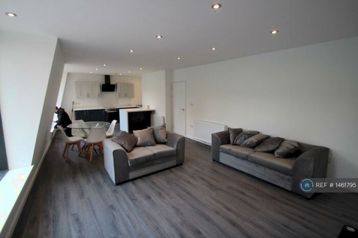 2 Bedroom Flat To Rent In Irwell Chambers, Liverpool, L3