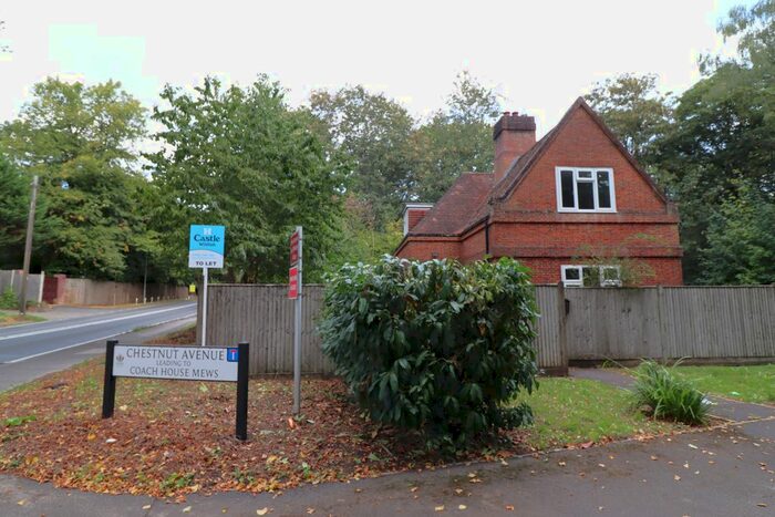 3 Bedroom Detached House To Rent In Chestnut Avenue, Walton-On-Thames, KT12