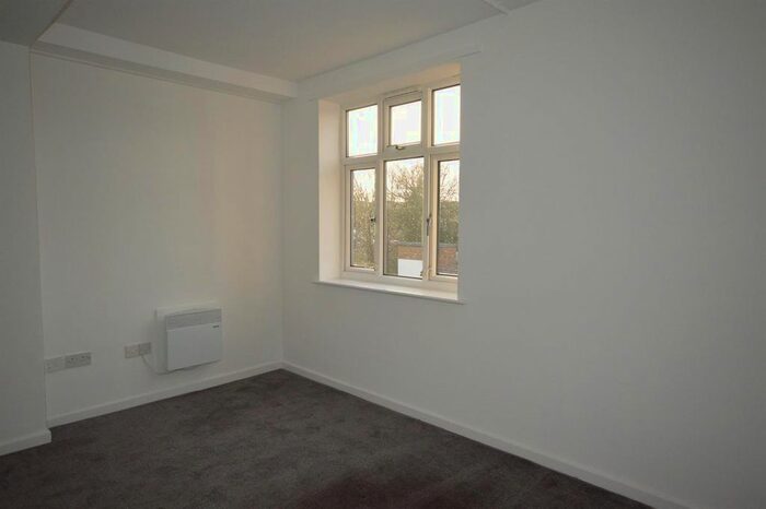 1 Bedroom Flat To Rent In Winchester House, Scot Lane, Doncaster, DN1