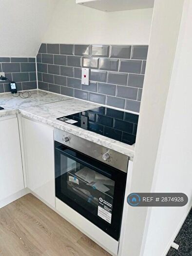 2 Bedroom Flat To Rent In Wheatsheaf Court, Colchester, CO1