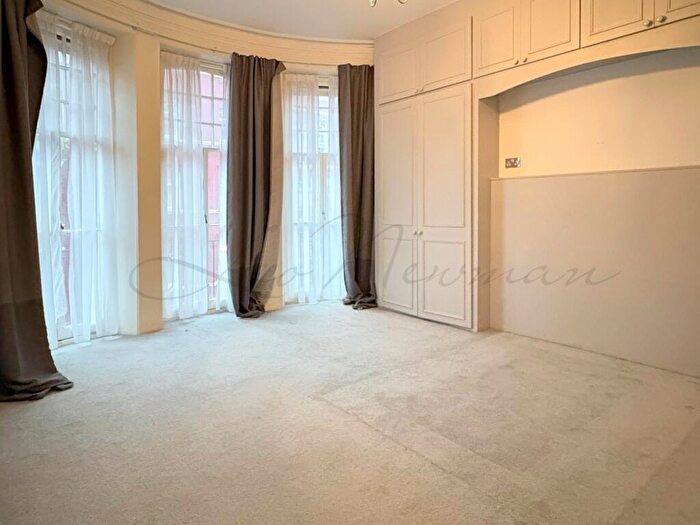 4 Bedroom Flat To Rent In Hyde Park Mansions, Cabbell Street, NW1