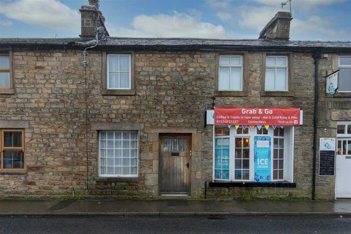 2 Bedroom Terraced House For Sale In 12 Main Street, Hornby, LA2