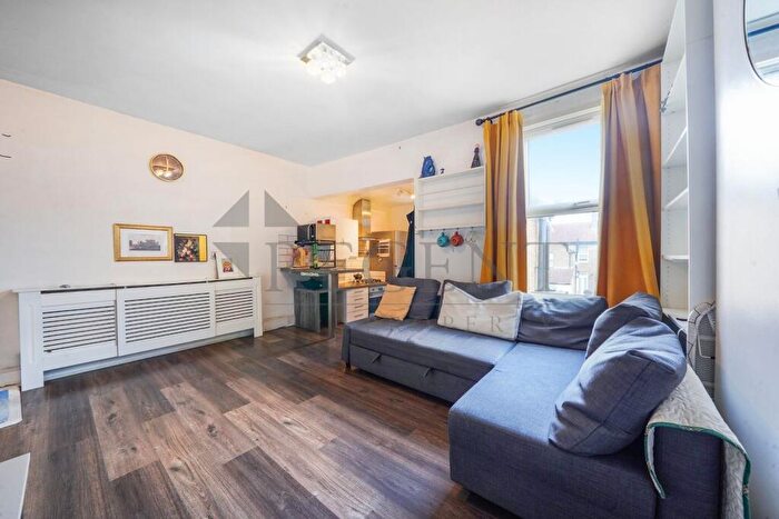 1 Bedroom Apartment To Rent In Westbury Road, Croydon, CR0