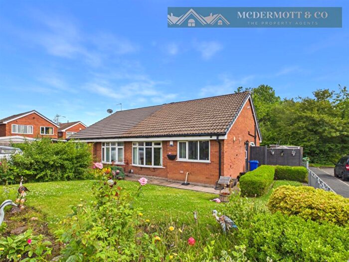 2 Bedroom Semi-Detached Bungalow For Sale In Dalmahoy Close, Manchester, M40