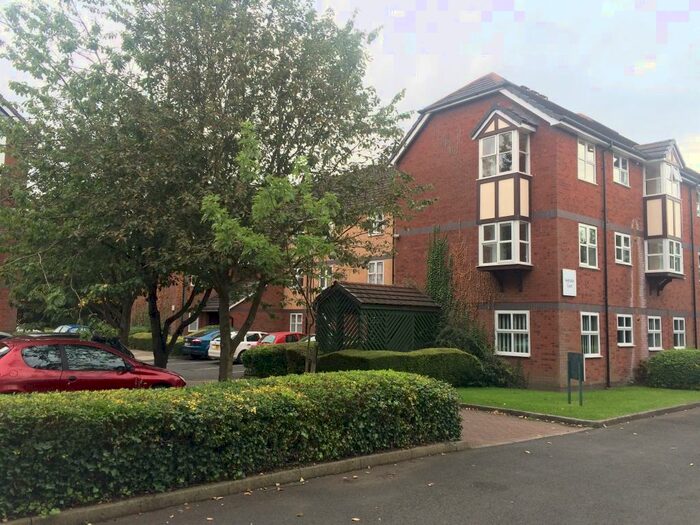 2 Bedroom Flat To Rent In Anthistle Court, Sheader Drive, Salford, Greater Manchester, M5
