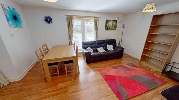 2 Bedroom Flat To Rent In East Pilton Farm Place, Edinburgh, EH5