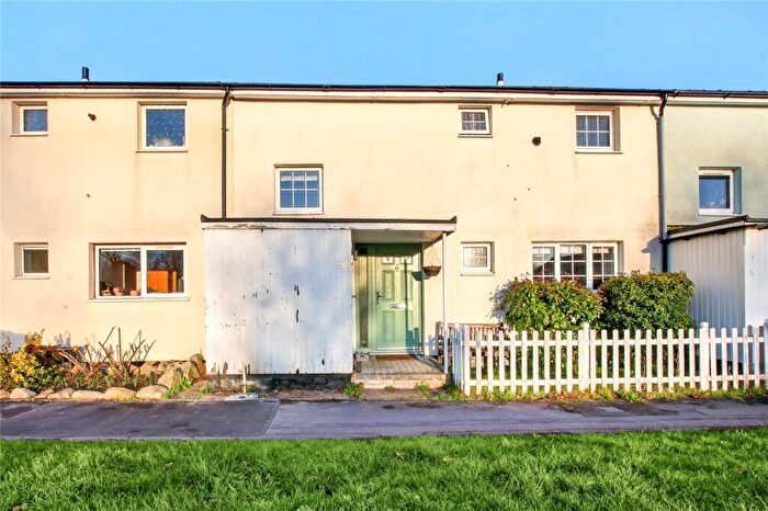 3 Bedroom Terraced House For Sale In Ashbourne, Bracknell, Berkshire, RG12