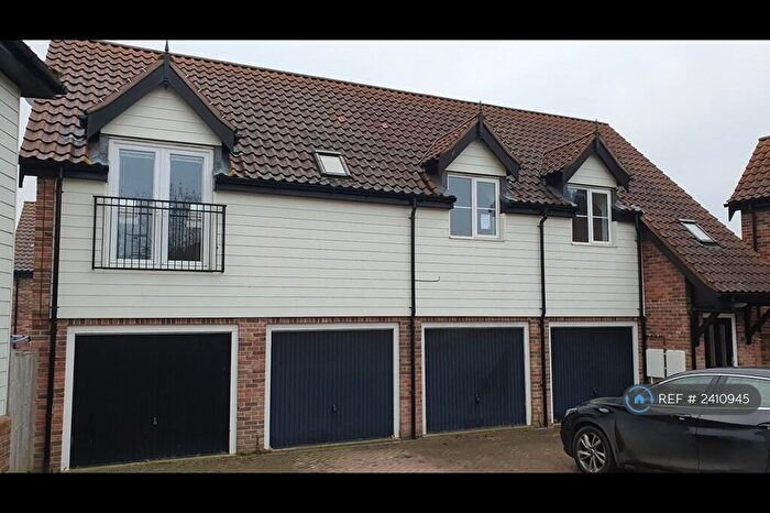 2 Bedroom Flat To Rent In Potters Way, Poringland, Norwich, NR14