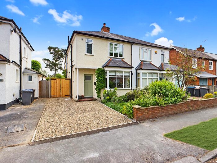 3 Bedroom Semi-Detached House To Rent In Surrey, KT15