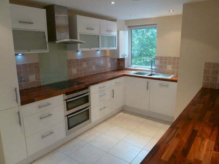 2 Bedroom Flat To Rent In Newmarket, CB8