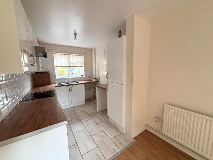 3 Bedroom Terraced House For Sale In Orrian Close, Stratford-upon-Avon, CV37