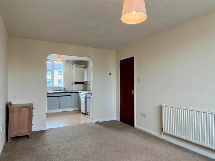 1 Bedroom Flat To Rent In Brunswick Court, Russell Street, Swansea, SA1