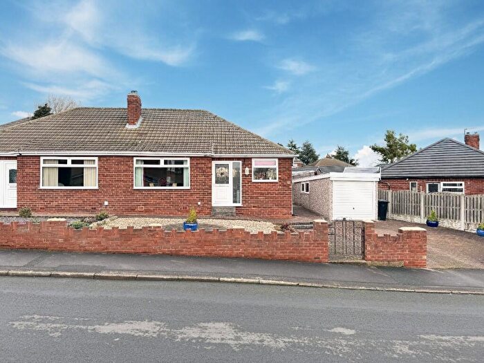 3 Bedroom Semi Detached House For Sale In Whitehouse Crescent, Leeds, West Yorkshire, LS26