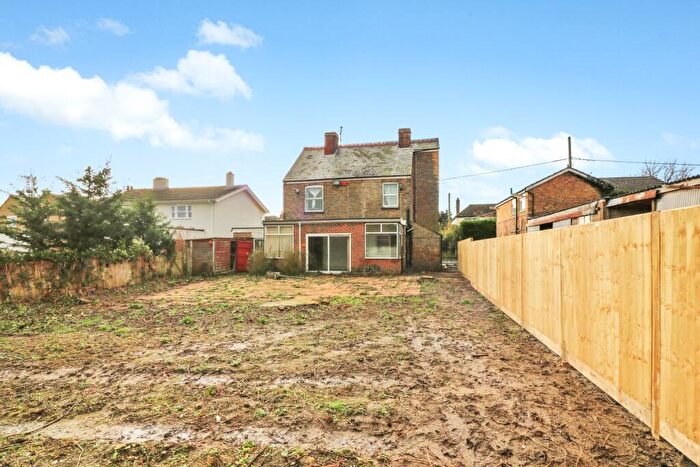 4 Bedroom Detached House For Sale In New Street, Ash, CT3