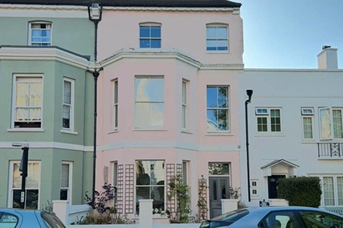 5 Bedroom Terraced House For Sale In Grange Road, Eastbourne, BN21