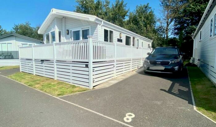 2 Bedroom Park Home For Sale In Braunton Road, Ashford, Barnstaple, EX31