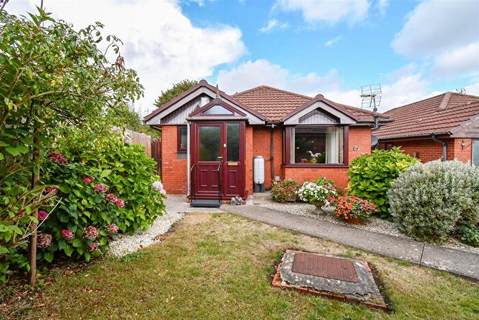 2 Bedroom Detached Bungalow For Sale In Cook Road, Barry, CF62