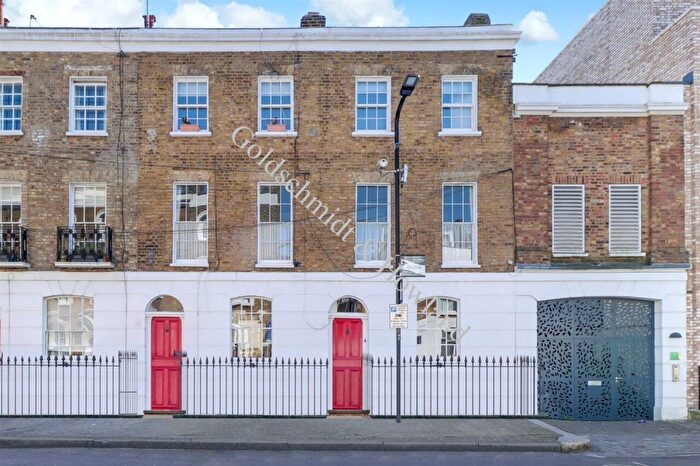 2 Bedroom Flat To Rent In Bonny Street, London, NW1